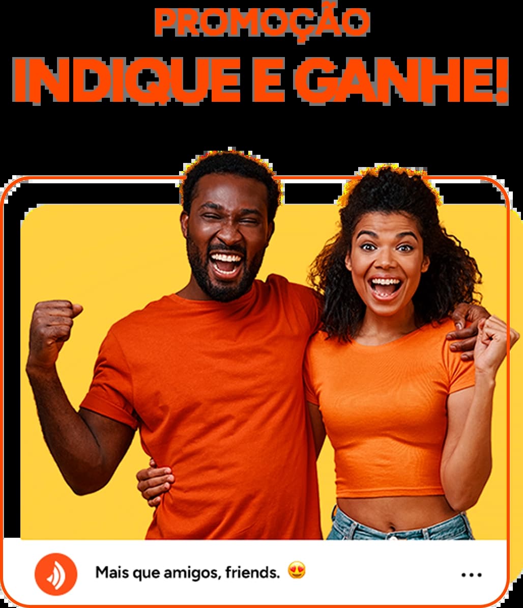 pessoas abraçadas e felizes